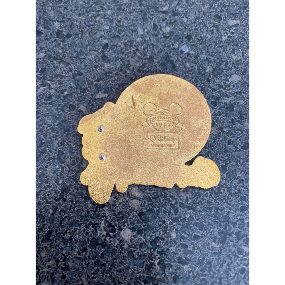 Vintage Disney Walt Disney & Mickey trading pin 2002 - Picture 7 of 8